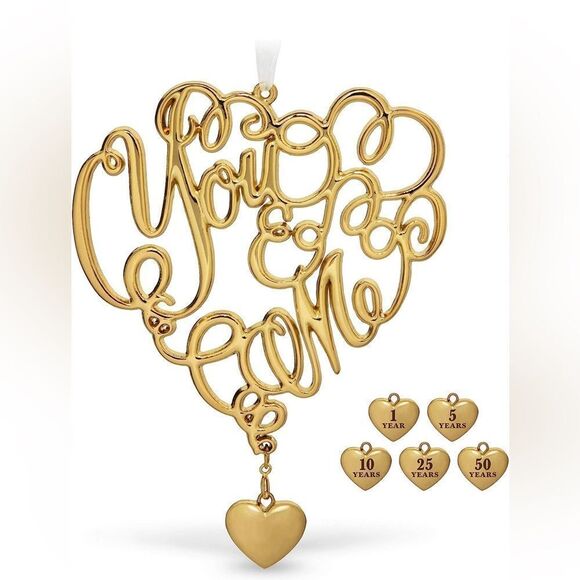 Hallmark Keepsake Christmas Ornament 2019 “You and Me” w/ interchangeable heart - Picture 2 of 9